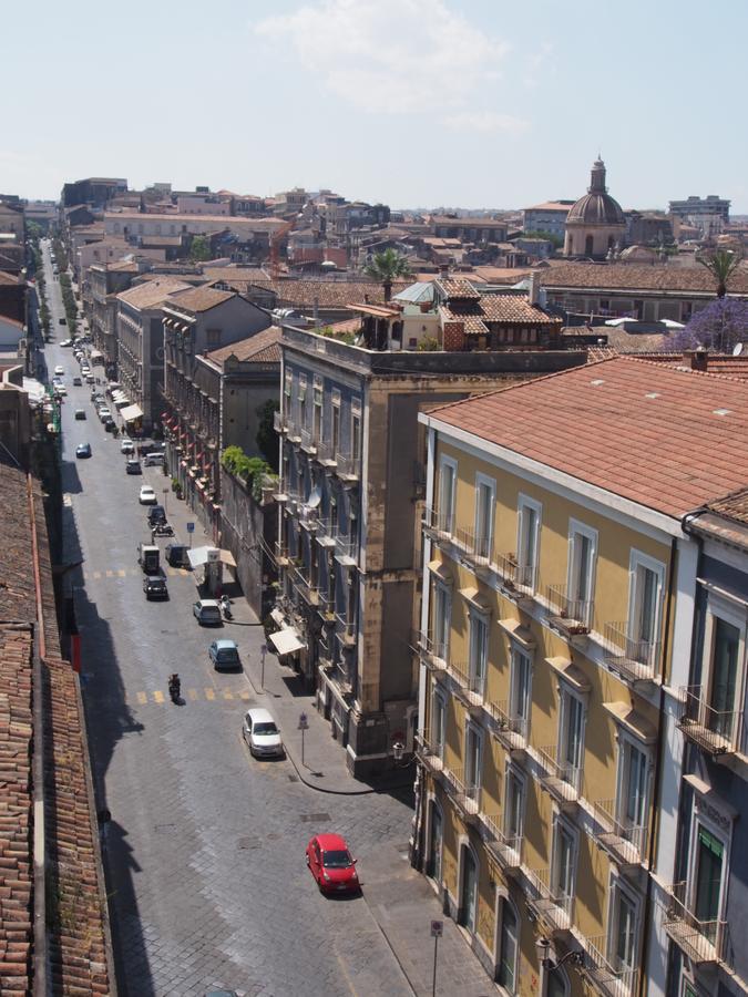Casa Felice Nel Centro Storico, Tra Etna E Mare Apartamento Catânia Exterior foto
