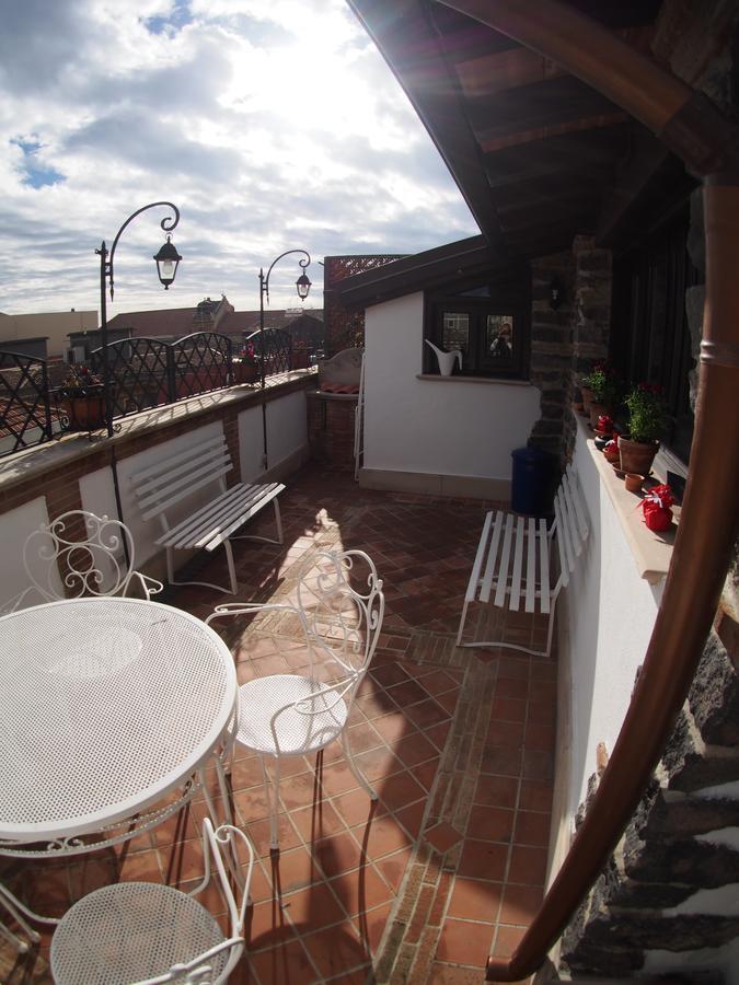 Casa Felice Nel Centro Storico, Tra Etna E Mare Apartamento Catânia Exterior foto